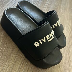 Givenchy Sandals!